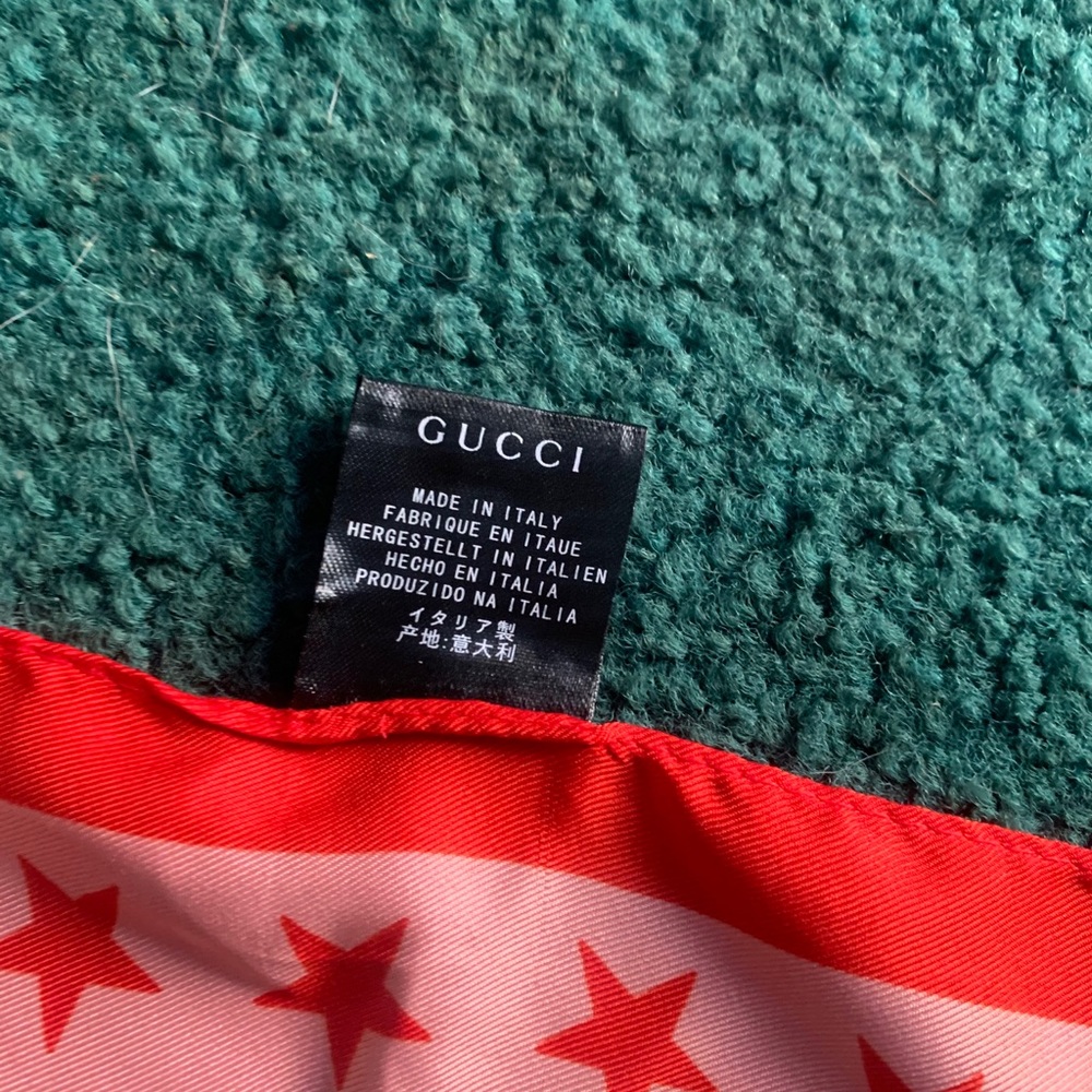 GUCCI SCARF - Picture 3 of 4
